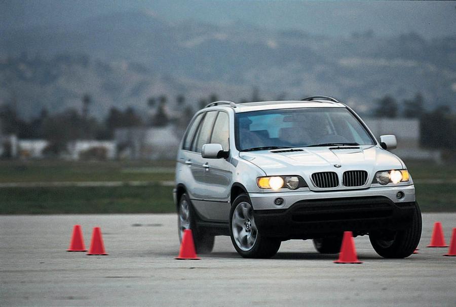  BMW X5 2000 года  (фото 47 из 102)